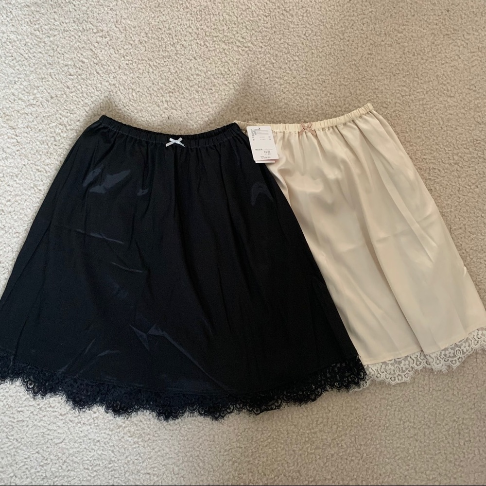 Black and Beige Chiffon Skirt Bundle